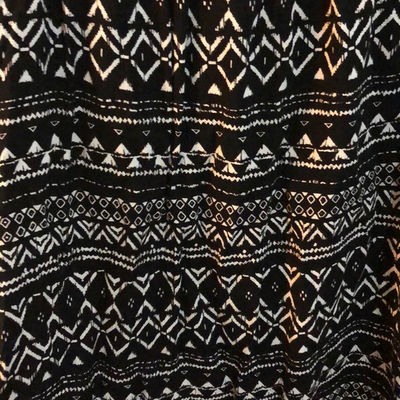 Tribal print maxi skirt - Picture 2 of 2